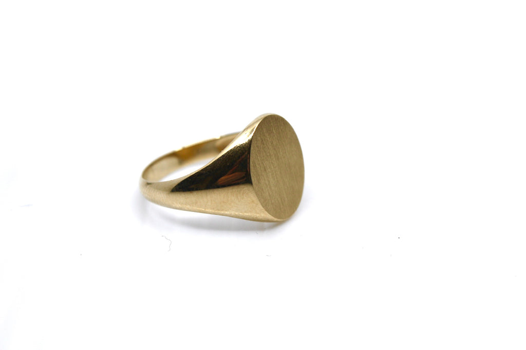 Round Signet Ring